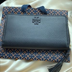 Brand new Tory Burch wallet